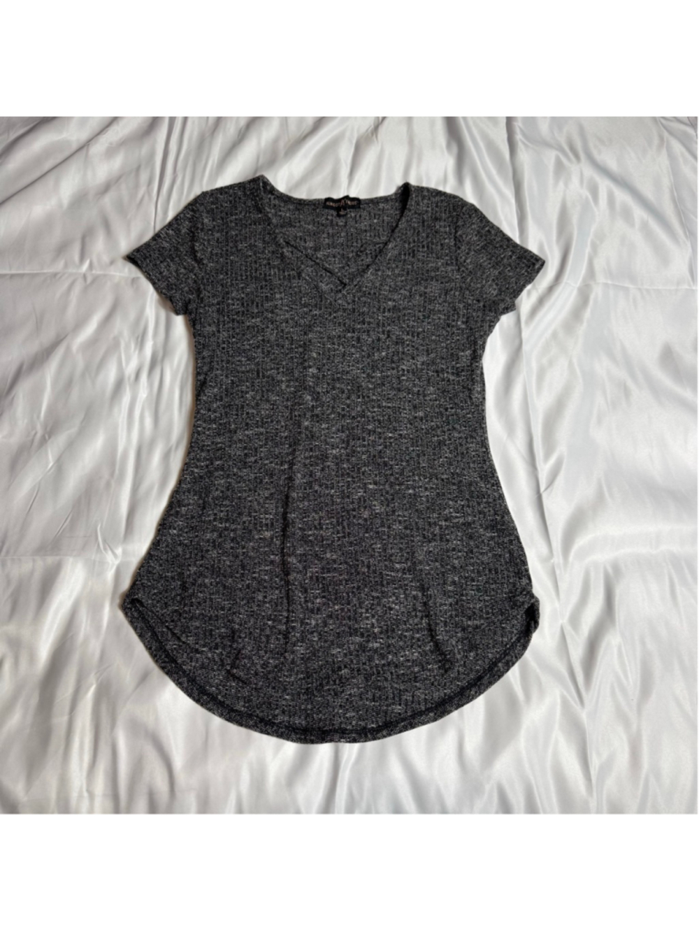 Women's Almost Famous Short Sleeve Tee L Black White Ribbed